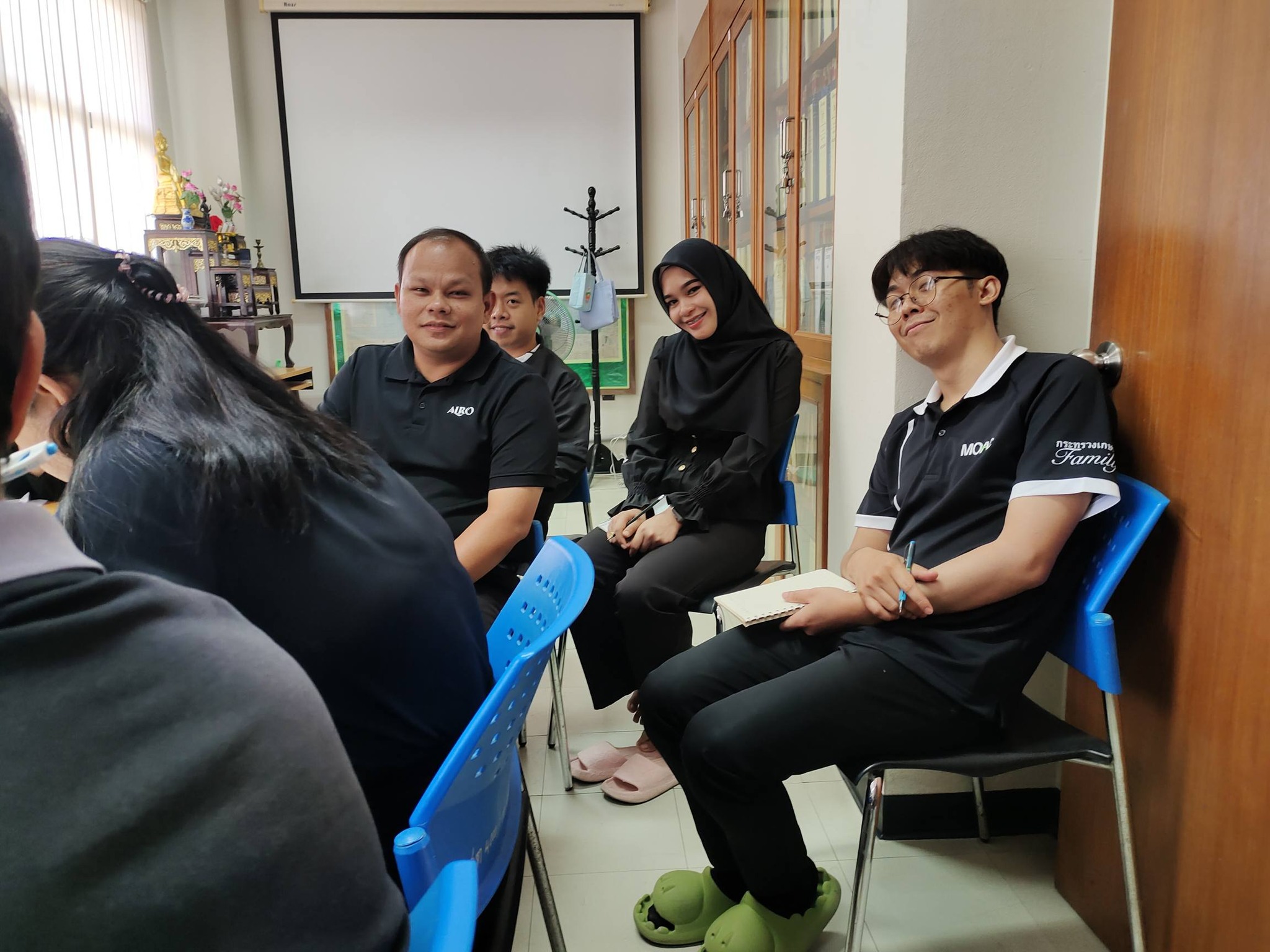 title - ส.ป.ก.สตูล จัดประชุมสำนักงานประจำเดือนมีนาคม 2569